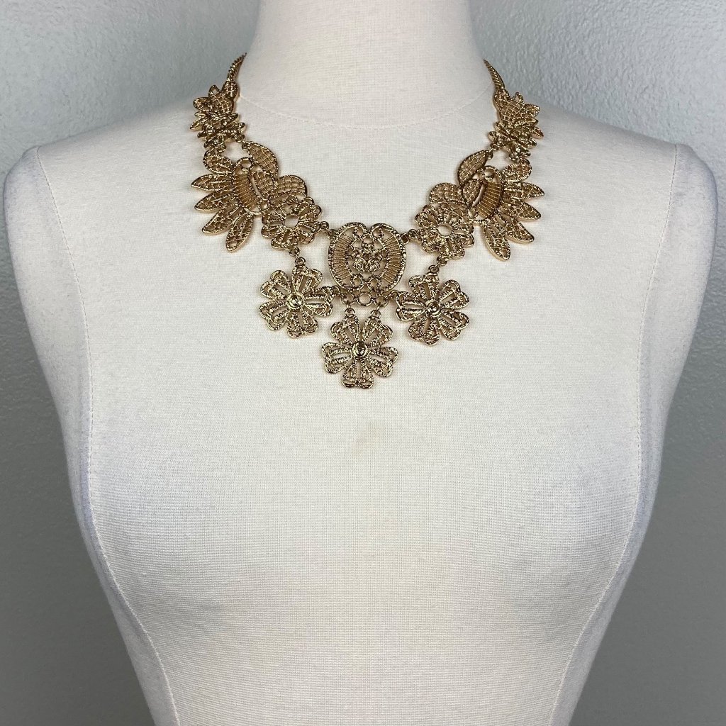 Os - Golden Floral Statement Bib Necklace